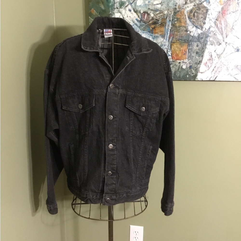 Vintage Tyca Jäegermeister denim jacket in size XL.